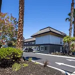 Wafer 450 Hotel
